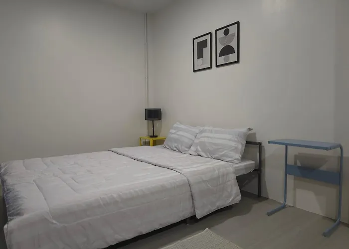 Baan White House Guest house Bangkok